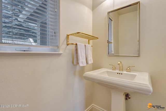 18546 Osprey Circle, Anchorage, AK 99516