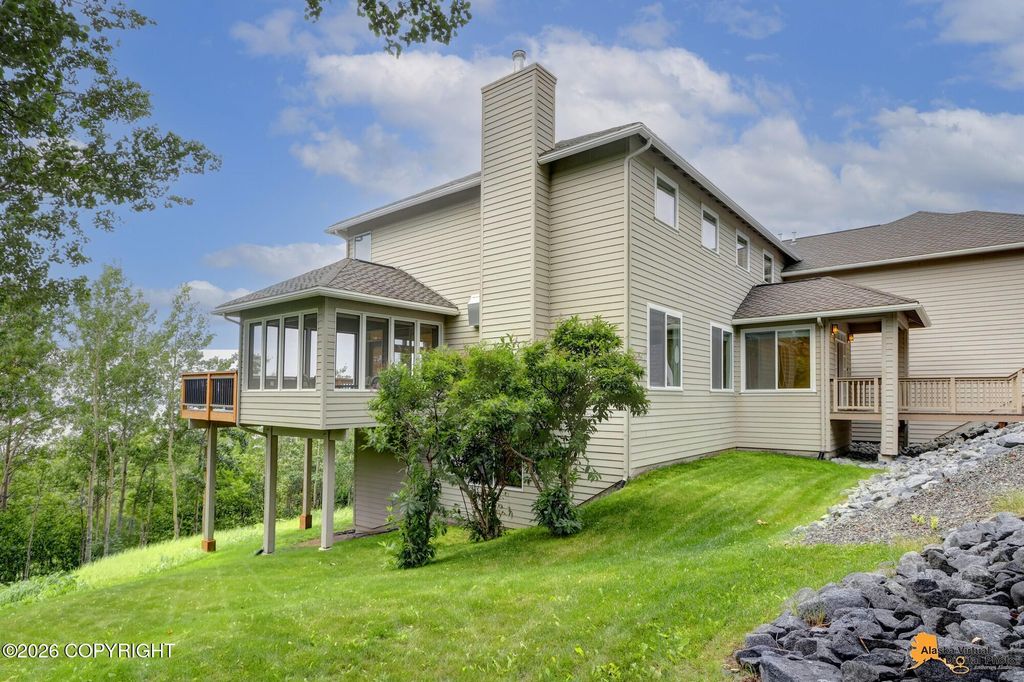 18546 Osprey Circle, Anchorage, AK 99516