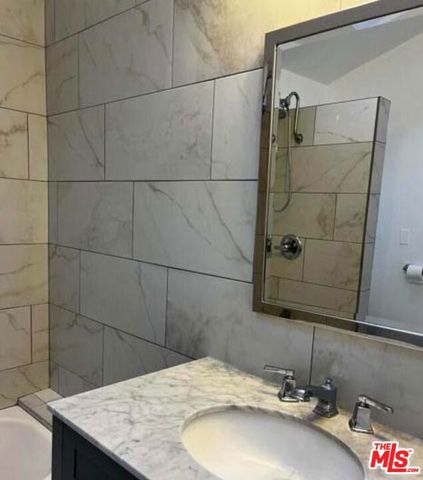 2751 Mary Street, La Crescenta, CA 91214
