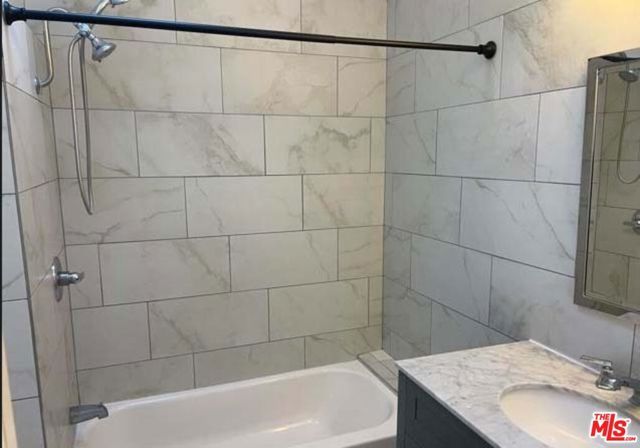 2751 Mary Street, La Crescenta, CA 91214