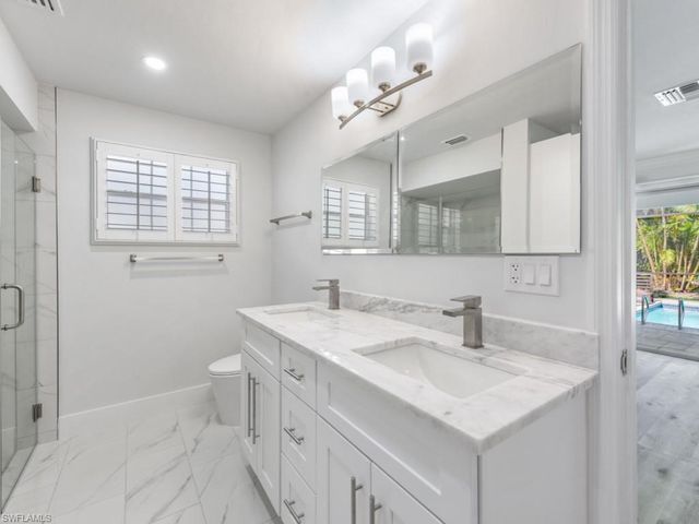 1131 Crayton RD, Naples, FL 34102