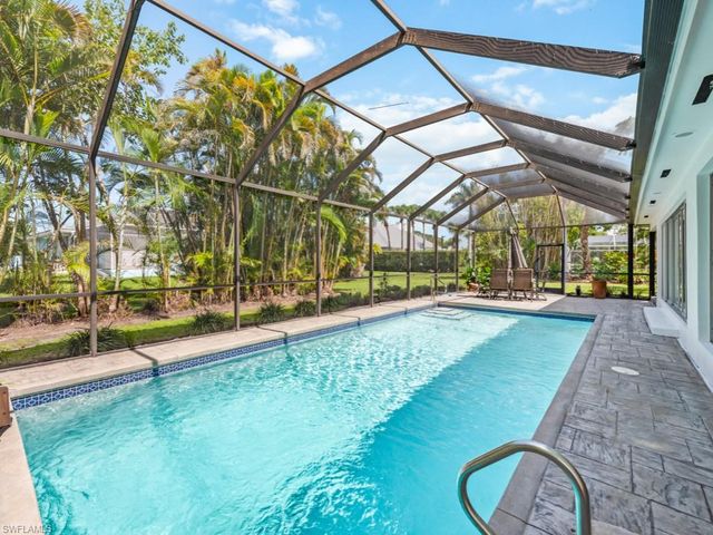 1131 Crayton RD, Naples, FL 34102