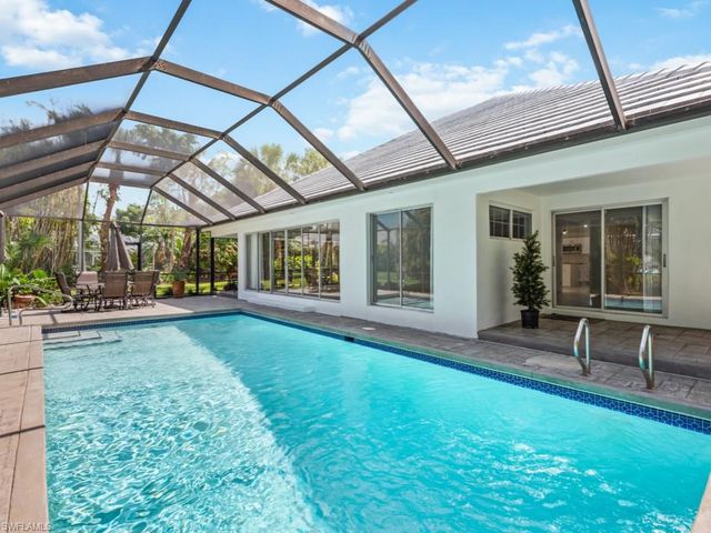 1131 Crayton RD, Naples, FL 34102