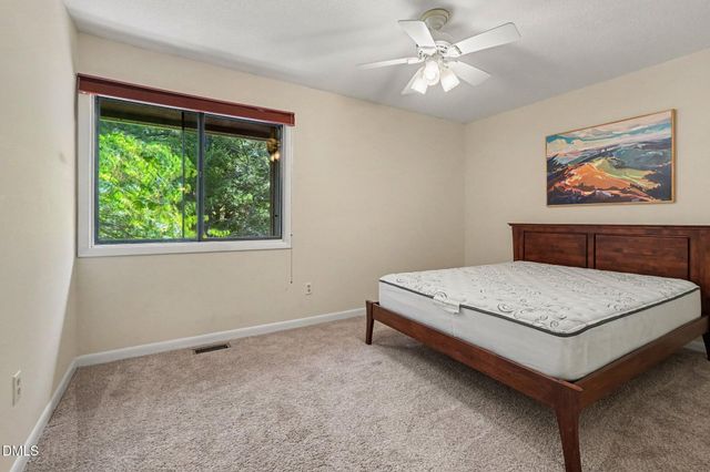 206 Ridge Trail, Chapel Hill, NC 27516