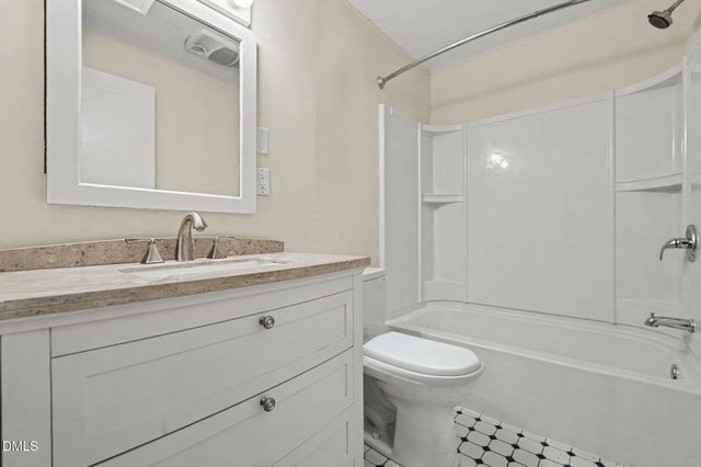 206 Ridge Trail, Chapel Hill, NC 27516