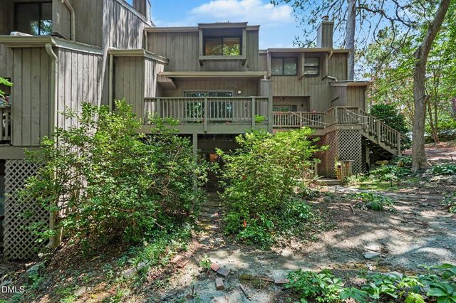 206 Ridge Trail, Chapel Hill, NC 27516