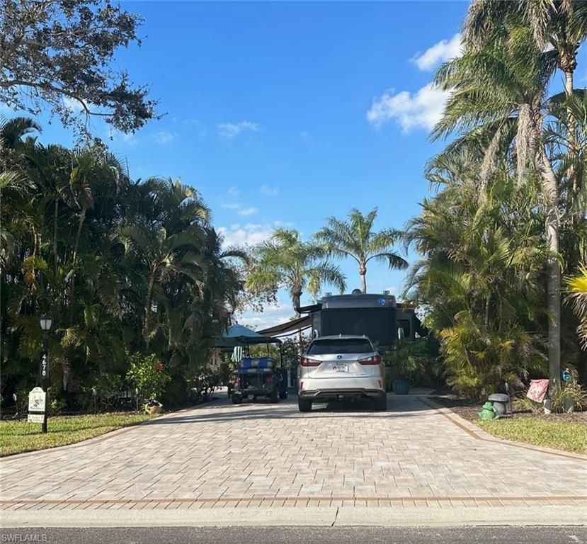 4678 Southern Breeze DR, NAPLES, FL 34114 — exterior