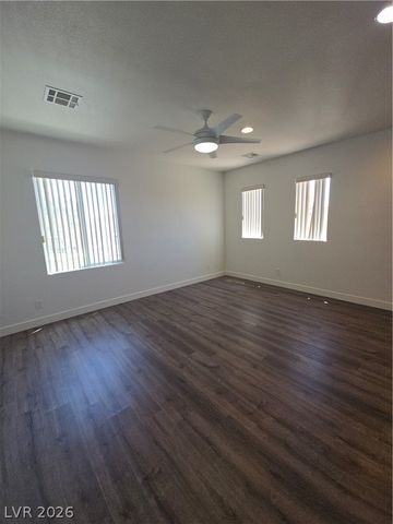 4428 Little Blue Heron Avenue, Las Vegas, NV 89115