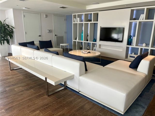 4250 Biscayne Blvd 1618, Miami, FL 33137