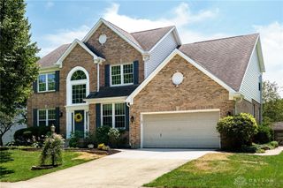 4193 Country Glen Circle, Beavercreek, OH 45432