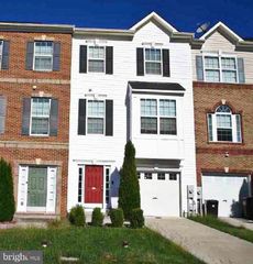 7706 VILLAGE PARK DR, Dundalk, MD 21222