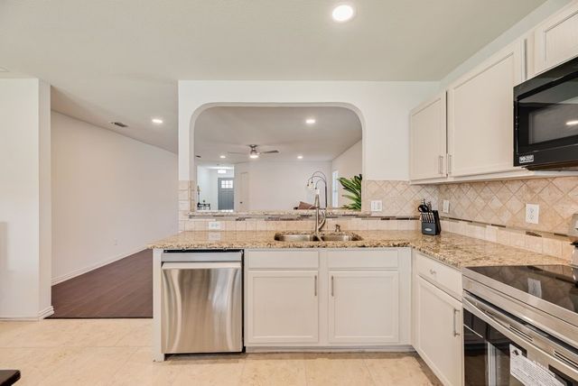 2201 Bradford Pear Drive, Little Elm, TX 75068