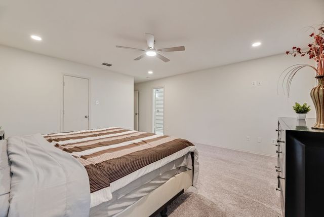 2201 Bradford Pear Drive, Little Elm, TX 75068