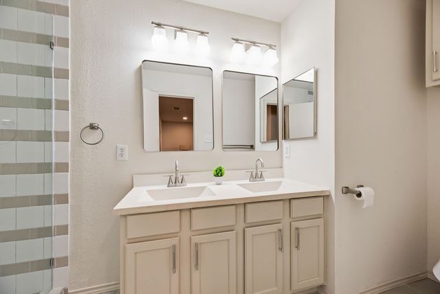 2201 Bradford Pear Drive, Little Elm, TX 75068