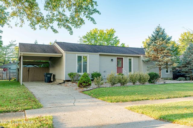 8702 McKenna Way, Louisville, KY 40291