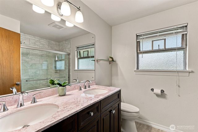 4910 19th Avenue S, Seattle, WA 98108