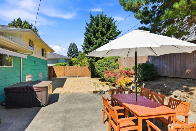 4910 19th Avenue S, Seattle, WA 98108