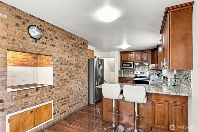 4910 19th Avenue S, Seattle, WA 98108
