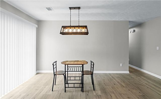 8160 Winewood Way, Riverdale, GA 30274