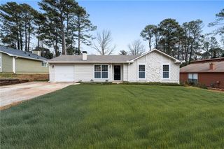 8160 Winewood Way, Riverdale, GA 30274