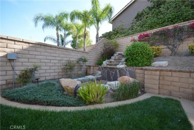 2725 S Buena Vista, Corona, CA 92882