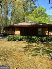 1497 Stonington Court, Villa Rica, GA 30180