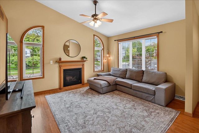 6453 Tonkinese Trail, Madison, WI 53719