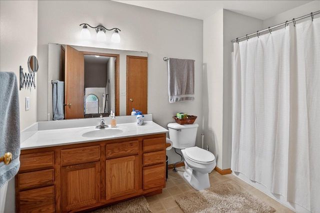 6453 Tonkinese Trail, Madison, WI 53719