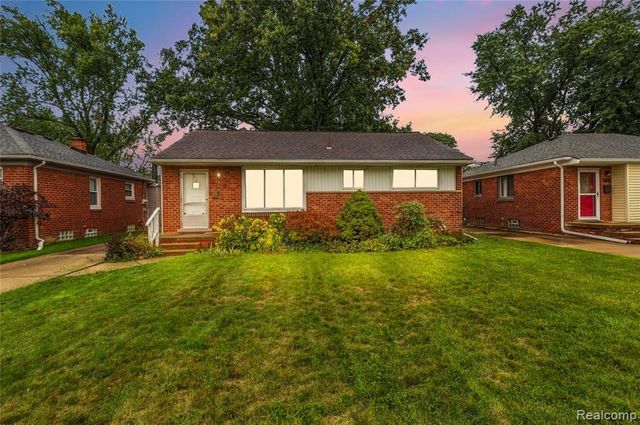 437 W Sunnybrook Drive, Royal Oak, MI 48073