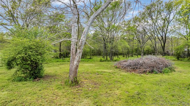 2615 N Rancho Lane, Ardmore, OK 73401