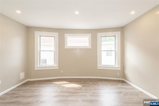 40 Olive Street 2, Bloomfield, NJ 07003