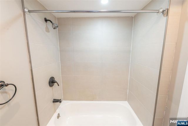 40 Olive Street 2, Bloomfield, NJ 07003