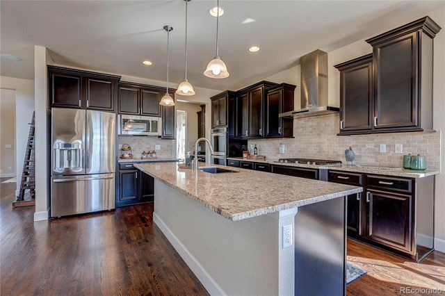 2246 Front Range Court, Erie, CO 80516