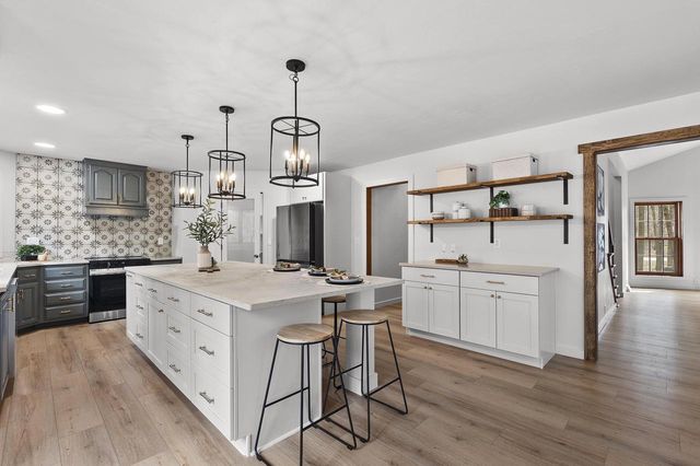 3030 BIG TIMBER CIRCLE, Green Bay, WI 54313