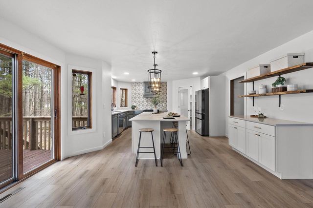3030 BIG TIMBER CIRCLE, Green Bay, WI 54313