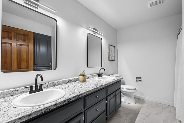 3030 BIG TIMBER CIRCLE, Green Bay, WI 54313