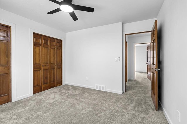 3030 BIG TIMBER CIRCLE, Green Bay, WI 54313