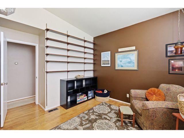 2893 FIRWOOD Way, Eugene, OR 97401