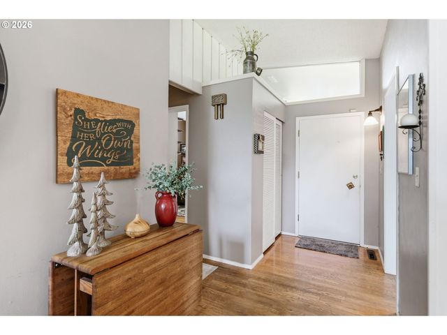 2893 FIRWOOD Way, Eugene, OR 97401