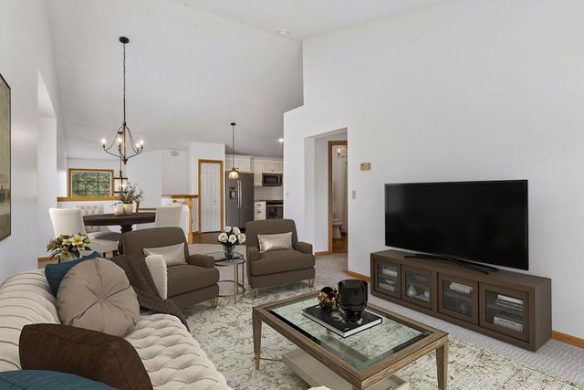 9765 Zinnia Lane N, Maple Grove, MN 55369