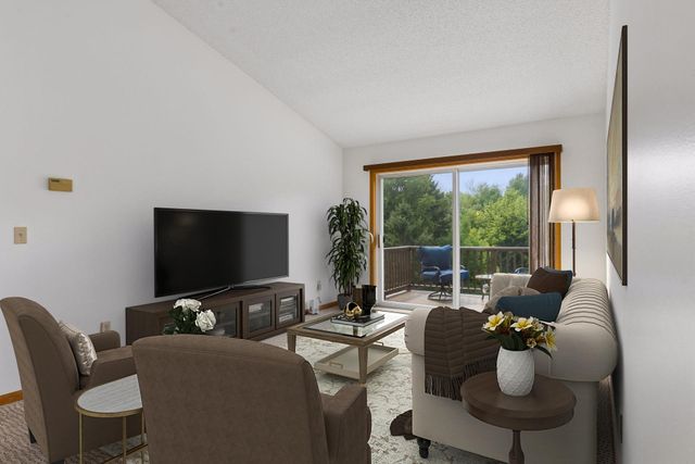 9765 Zinnia Lane N, Maple Grove, MN 55369