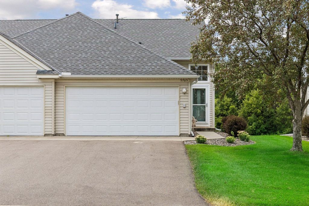 9765 Zinnia Lane N, Maple Grove, MN 55369 — photo 2