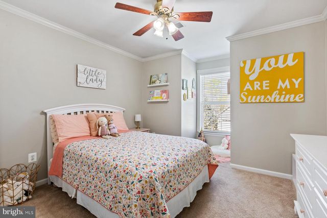 4933 BREEZE WAY, Dumfries, VA 22025