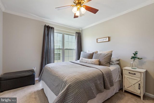 4933 BREEZE WAY, Dumfries, VA 22025