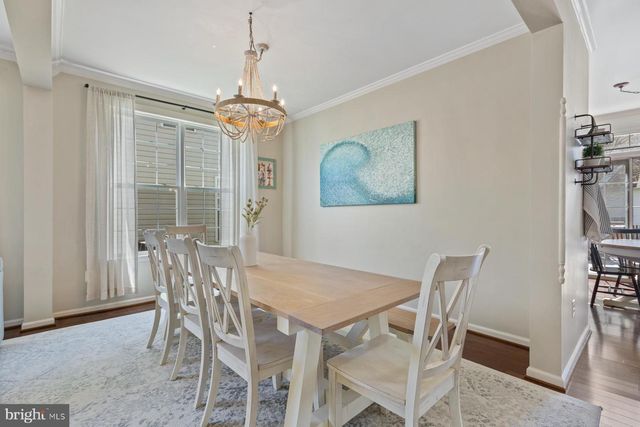 4933 BREEZE WAY, Dumfries, VA 22025