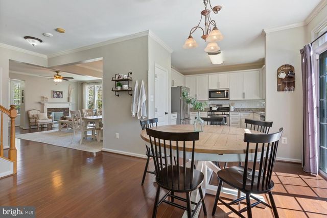 4933 BREEZE WAY, Dumfries, VA 22025