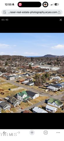 300 West Chilhowie Avenue, Johnson City, TN 37604
