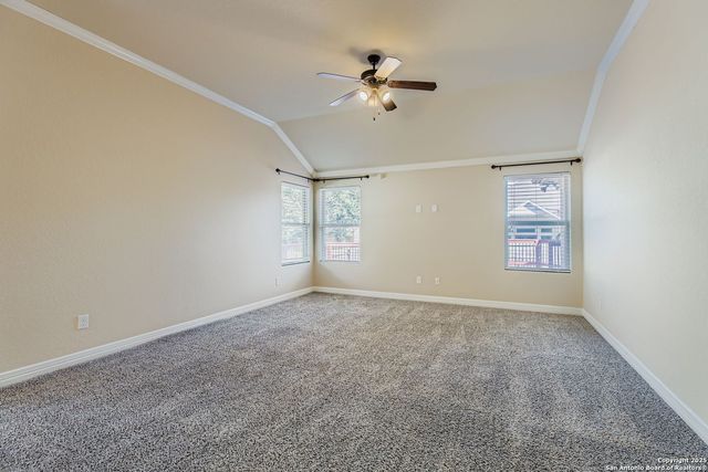 17820 Oxford Mt, Helotes, TX 78023