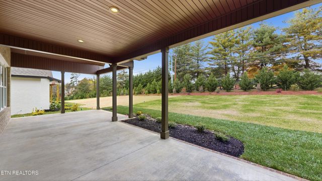 8109 Carolina Cherry Lane, Knoxville, TN 37919