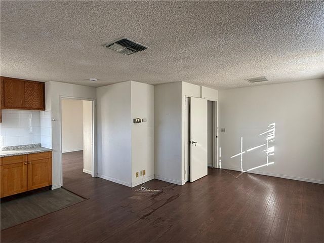713 N Grand 6-A, Los Angeles, CA 90012